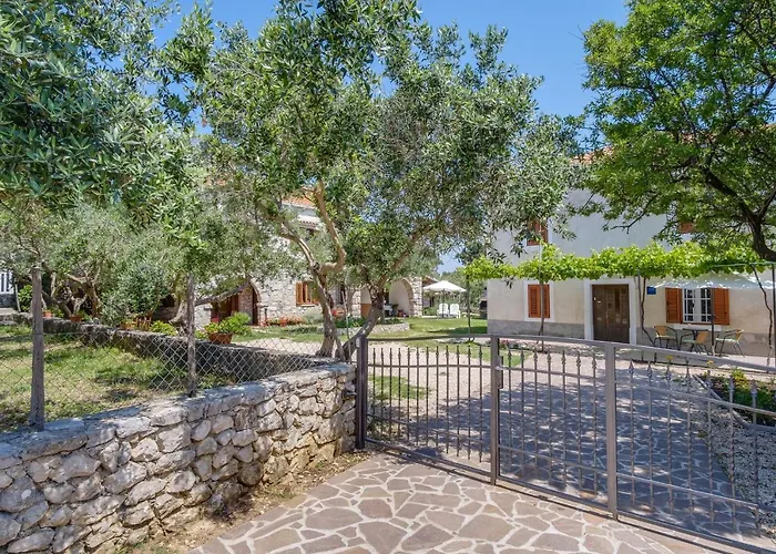 Apartment With Parking Space Punta Kriza, Cres - 867 Punta Kriza