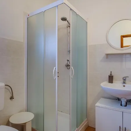 With Parking Space Punta Kriza, Cres - 867 Apartment Punta Križa